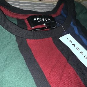 PacSun Scallop fit colored shirt